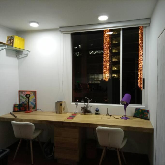 Acogedor Apartamento En Zona Corporativa Ciudad Salitre Bogota Bagian luar foto